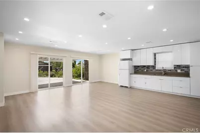 8435 Rincon Avenue, Los Angeles, CA 91352 - Photo 4