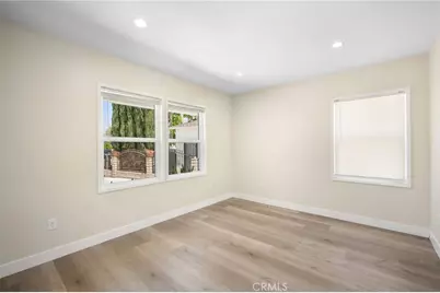 8435 Rincon Avenue, Los Angeles, CA 91352 - Photo 10