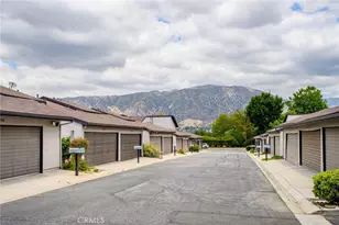8744 1/2 Wyngate St, Sunland, CA 91040 - Photo 36