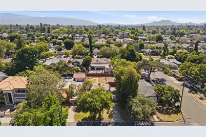 5710 Cantaloupe, Los Angeles, CA 91401 - Photo 24