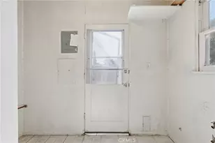 5710 Cantaloupe, Los Angeles, CA 91401 - Photo 18