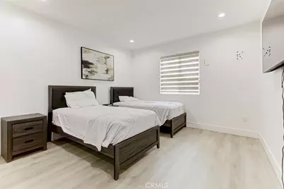 6206 Camellia, North Hollywood, CA 91606 - Photo 20