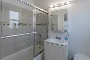 4355 Pennsylvania, La Crescenta, CA 91214 - Photo 20