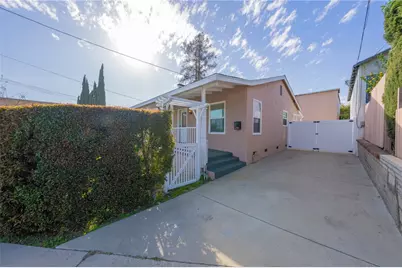 4355 Pennsylvania, La Crescenta, CA 91214 - Photo 2