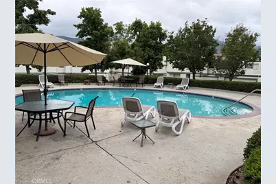 10475 Newhome Avenue #2, Sunland, CA 91040 - Photo 2