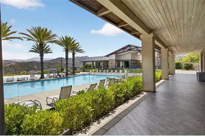 18733 Cedar Crest Drive, Canyon Country, CA 91387 - Photo 18