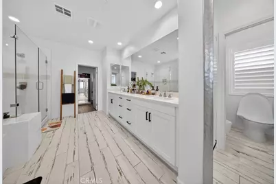 18733 Cedar Crest Drive, Canyon Country, CA 91387 - Photo 52