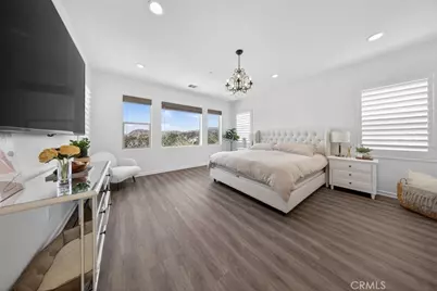 18733 Cedar Crest Drive, Canyon Country, CA 91387 - Photo 46