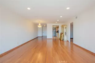 619 E Elmwood Ave, Burbank, CA 91501 - Photo 6