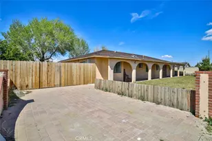 7033 W Ave A2, Lancaster, CA 93536 - Photo 4