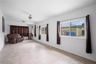 8036 Whitsett Ave, North Hollywood, CA 91605 - Photo 20