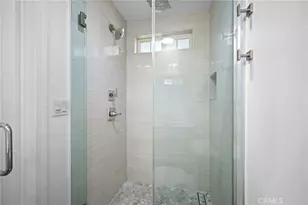 2359 Mira Vista Ave, Montrose, CA 91020 - Photo 30
