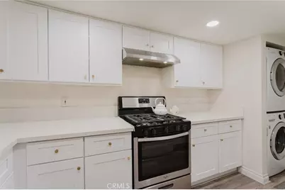 413 Hawthorne Street #206, Glendale, CA 91204 - Photo 18