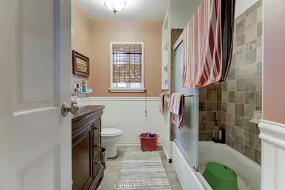 10330 Woodward, Sunland, CA 91040 - Photo 14
