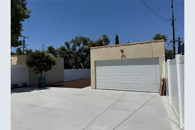 8955 San Luis, South Gate, CA 90280 - Photo 12