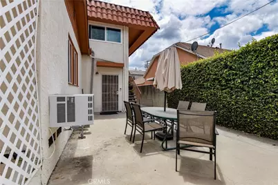 924 W Clark, Burbank, CA 91506 - Photo 6
