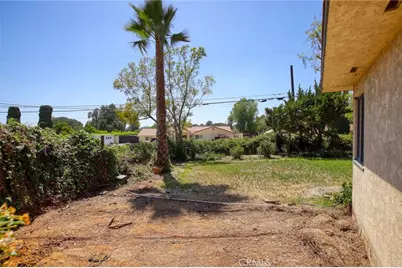 10852 Longford Street, Sylmar, CA 91342 - Photo 40