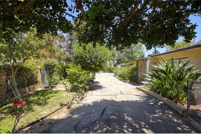 10852 Longford Street, Sylmar, CA 91342 - Photo 10