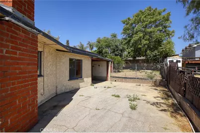 10852 Longford Street, Sylmar, CA 91342 - Photo 48