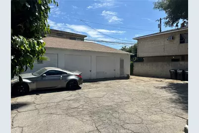 14736 Gilmore, Van Nuys, CA 91411 - Photo 14