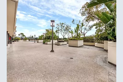 222 Monterey Road #1205, Glendale, CA 91206 - Photo 46