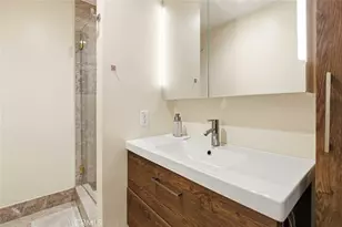 10142 Samoa Ave, Tujunga, CA 91042 - Photo 38