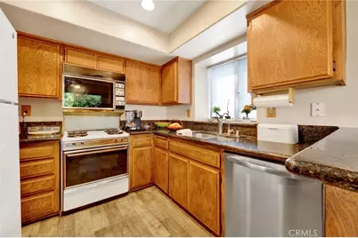 456 E San Jose Avenue #B, Burbank, CA 91501 - Photo 20