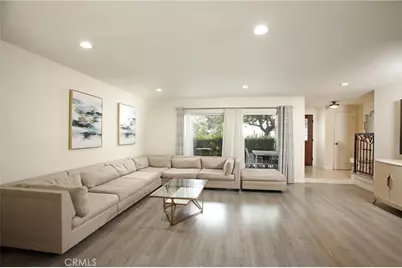 9560 Via Bernardo, Burbank, CA 91504 - Photo 4