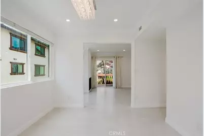 13942 Oxnard Street, Valley Village, CA 91401 - Photo 26
