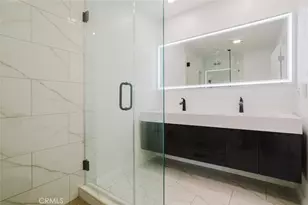 13942 Oxnard St, Valley Village, CA 91401 - Photo 38