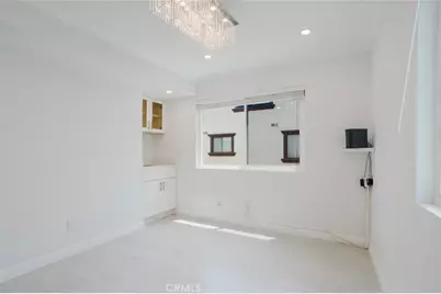 13942 Oxnard Street, Valley Village, CA 91401 - Photo 24