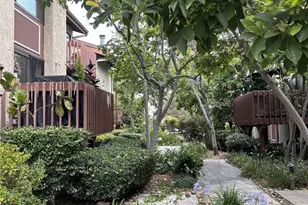 13942 Oxnard St, Van Nuys, CA 91401 - Photo 1