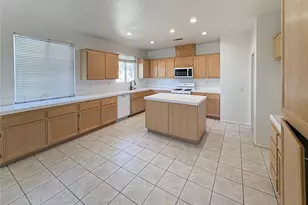 1040 E Ave K 11, Lancaster, CA 93535 - Photo 10