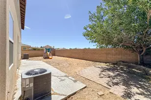 1040 E Ave K 11, Lancaster, CA 93535 - Photo 38