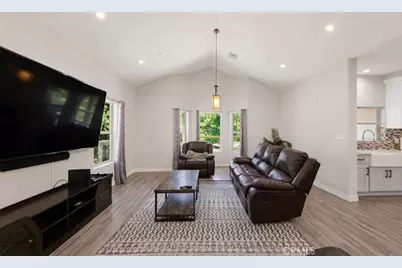 1805 Matterhorn, Pine Mountain Club, CA 93222 - Photo 10