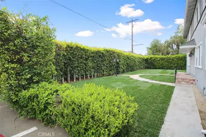 13573 Moorpark Street, Sherman Oaks, CA 91423 - Photo 2