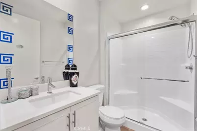 13225 Victory Blvd, Van Nuys, CA 91401 - Photo 14