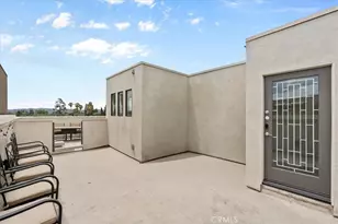 13225 Victory Blvd, Van Nuys, CA 91401 - Photo 34