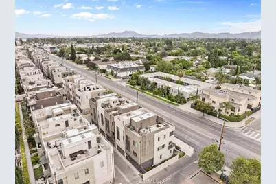13225 Victory Blvd, Van Nuys, CA 91401 - Photo 42