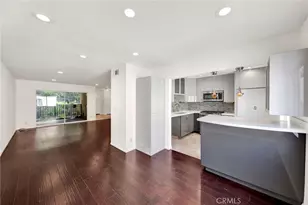 9745 Via Roma, Burbank, CA 91504 - Photo 8