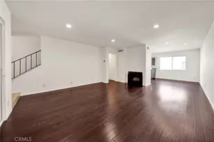 9745 Via Roma, Burbank, CA 91504 - Photo 4