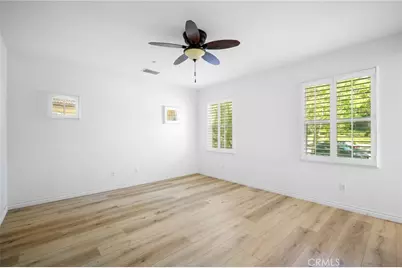 27063 Fairway Lane, Valencia, CA 91381 - Photo 22