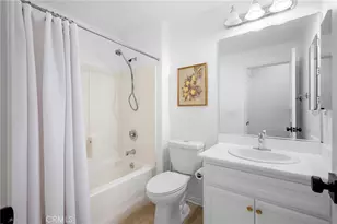 27063 Fairway Ln, Valencia, CA 91381 - Photo 18