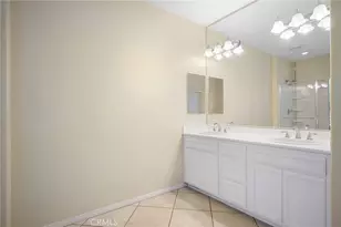27063 Fairway Ln, Valencia, CA 91381 - Photo 24