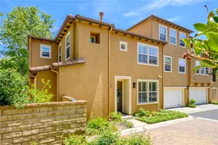 27063 Fairway Ln, Valencia, CA 91381 - Photo 40