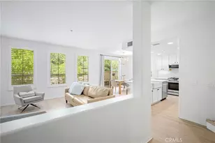 27063 Fairway Ln, Valencia, CA 91381 - Photo 4
