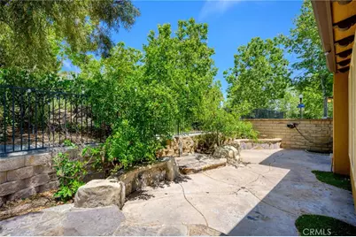 27063 Fairway Lane, Valencia, CA 91381 - Photo 38