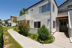 21200 Trumpet Dr, Newhall, CA 91321 - Photo 1