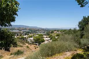 21200 Trumpet Dr, Newhall, CA 91321 - Photo 26
