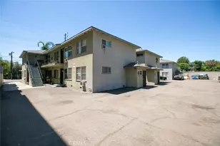 15455 Vanowen, Van Nuys, CA 91406 - Photo 12